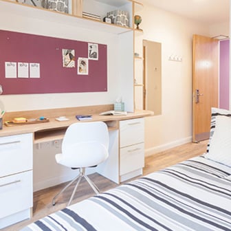 En Suite Classic - Image 1